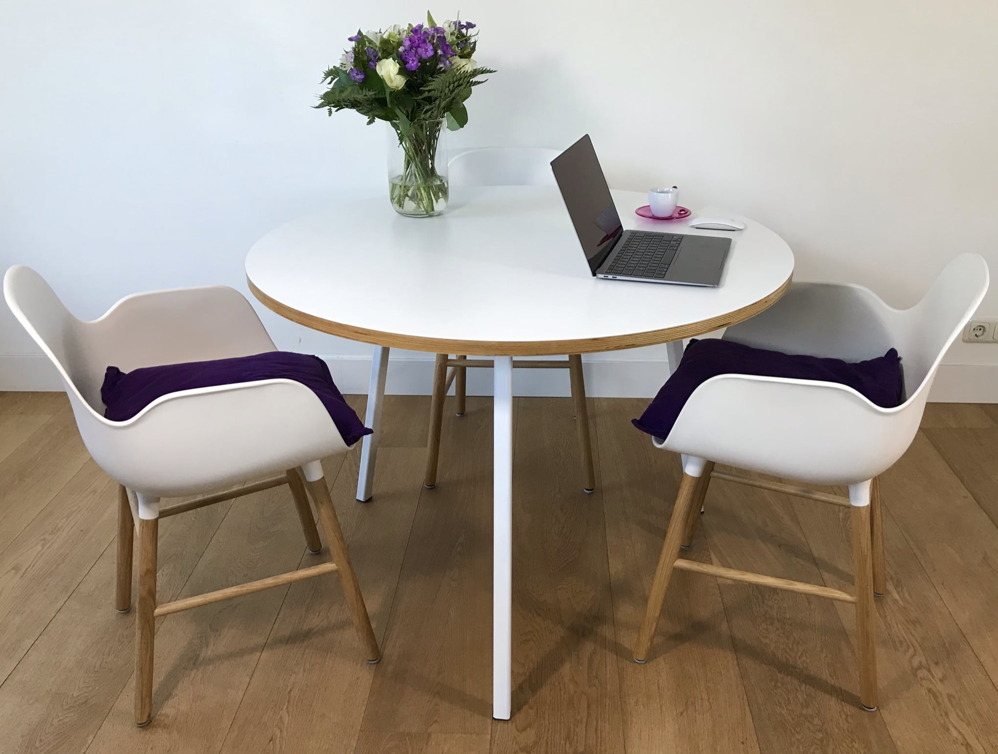 Ronde design tafel - Afbeelding 3